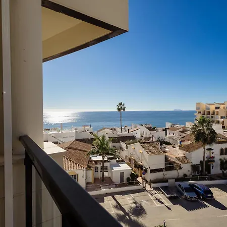 Apartment First-line Beach, Terrace And Pool With Incredible Sea Views, New Golden Mile