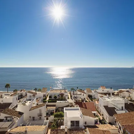 First-line Beach, Terrace And Pool With Incredible Sea Views, New Golden Mile Apartment *